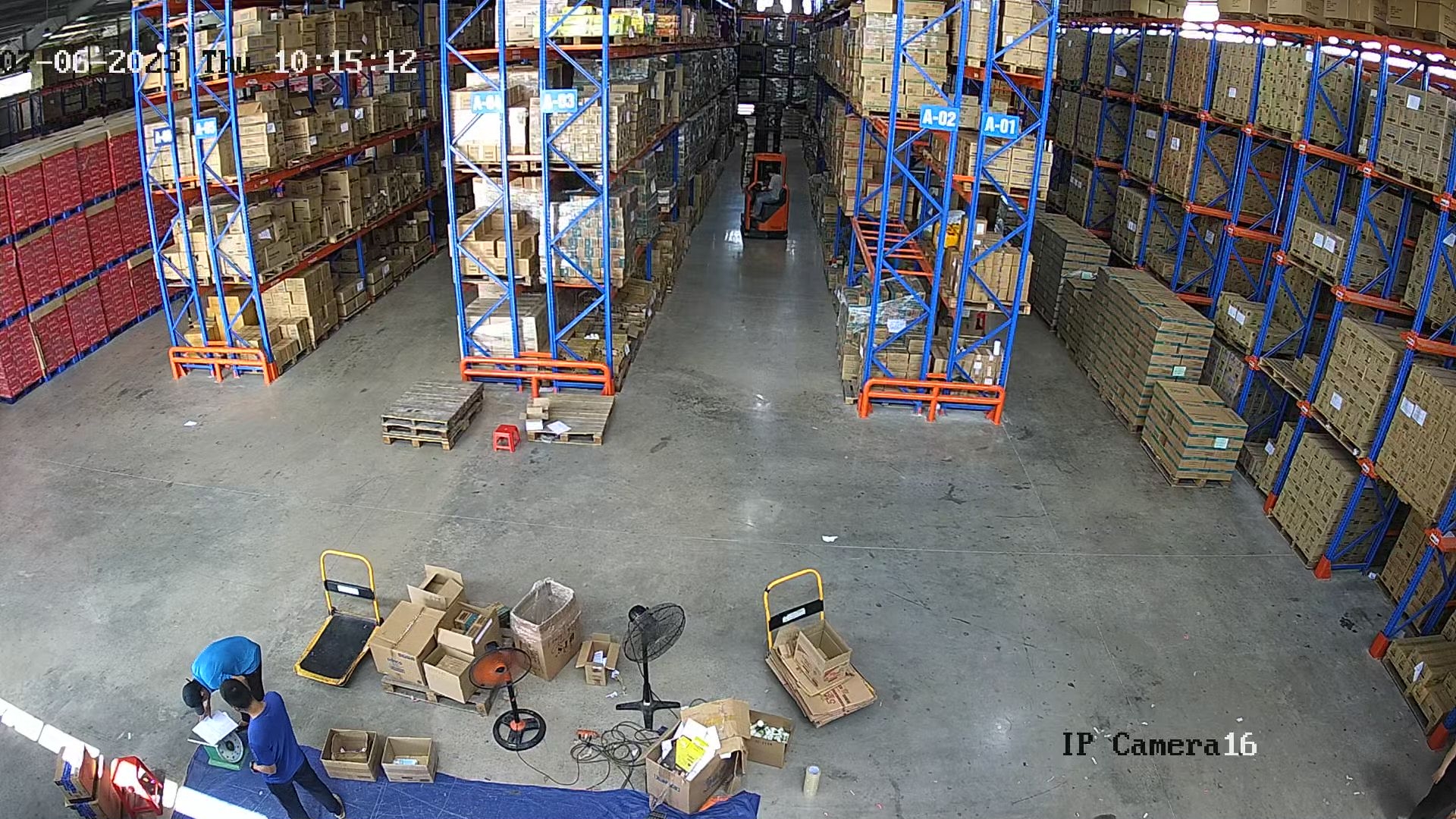 Hình  Thiết Bị Camera  thực tế  Công nghệ hình ảnh sắc nét với 5.0 MP của bộ Lắp Trọn Bộ Camera Vantech Siêu Nét sử dụng mã VPH-352IP